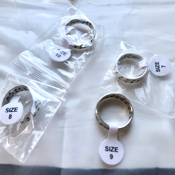 Dandelion Ring, NWT - Picture 10 of 10